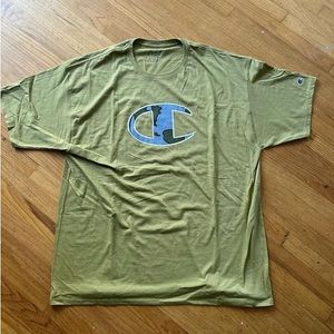 champion classics global graphic tee